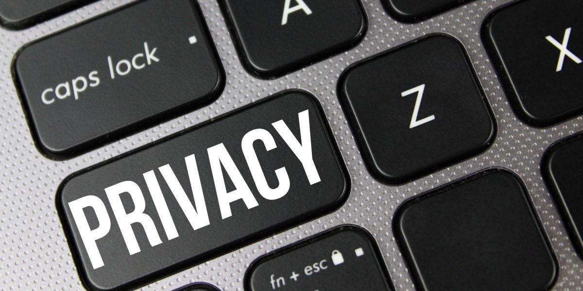 Computer keyboard with privacy key