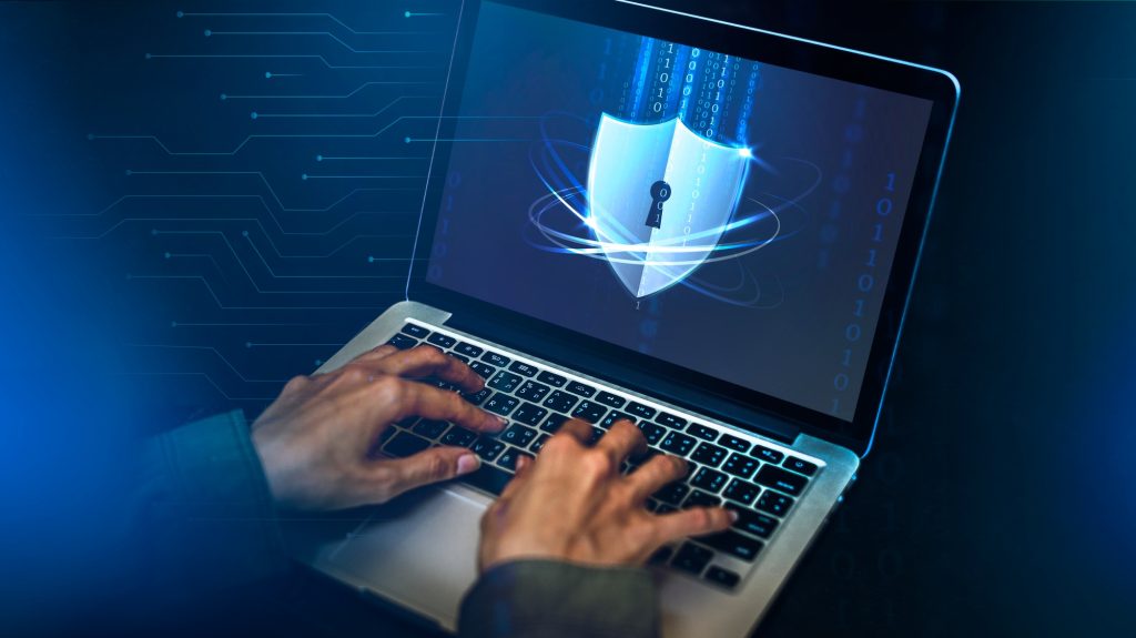 Eliminare le Minacce Informatiche: Come le Aziende Possono Difendersi con Soluzioni su Misura
